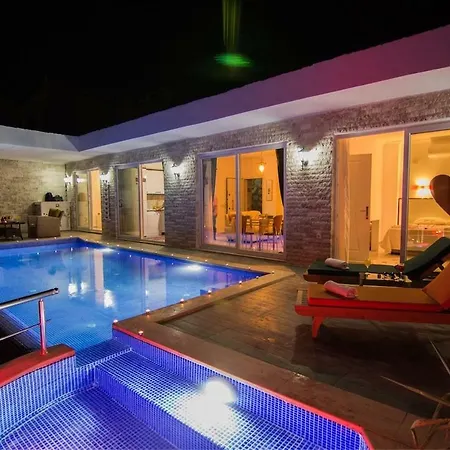 Helal Tatili Villa Kalkan