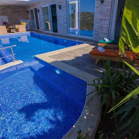 Helal Tatili Kalkan
